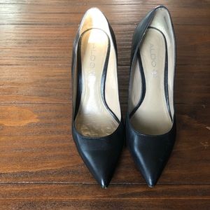 Classic Black Pumps | Aldo